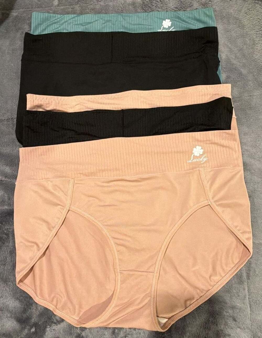 QUASTI Women's Seamless High-Waisted Underwear Briefs Set